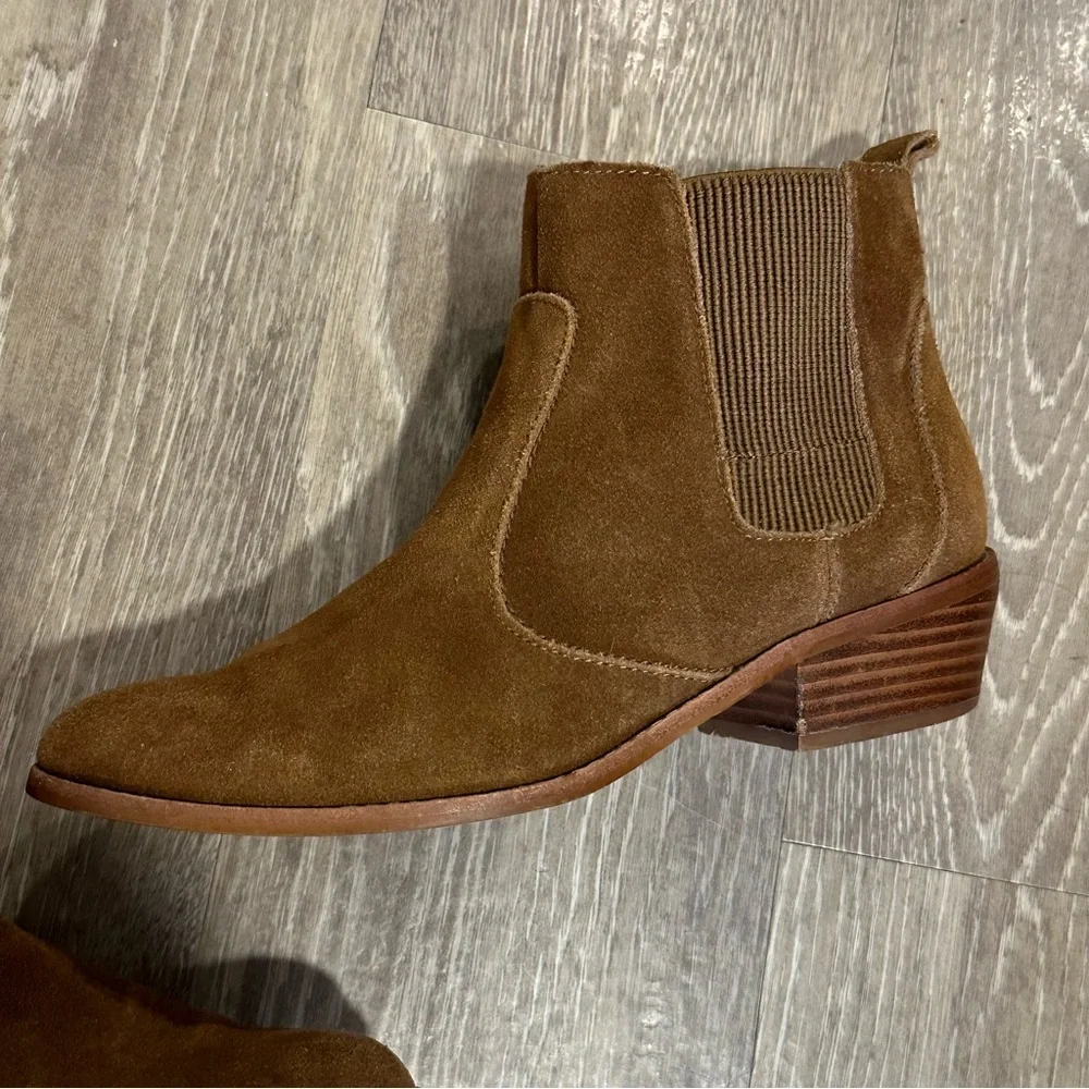 GAP Western Chelsea Boot Brown Ankle Booties - Picture 3 of 10